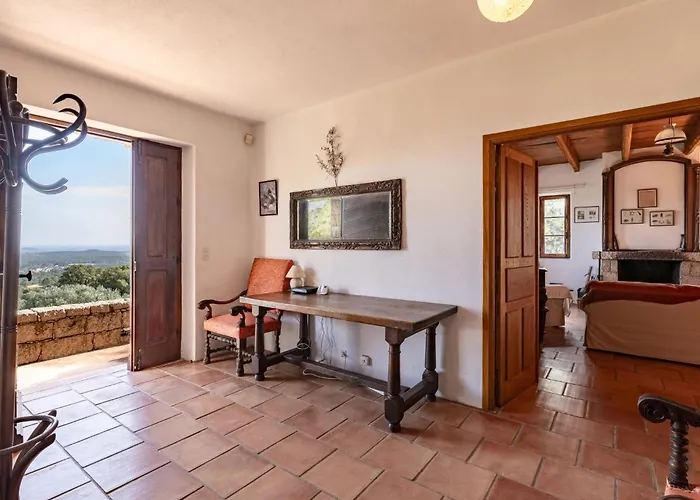 別荘 Casa Gialla By Interhome